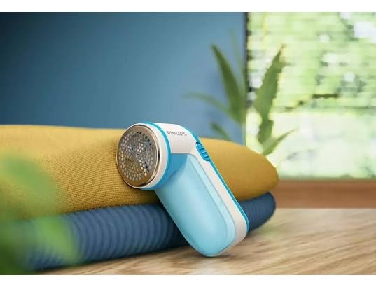 Philips Fabric Shaver, quick and effective removal of pills and bobbles - GC026/80