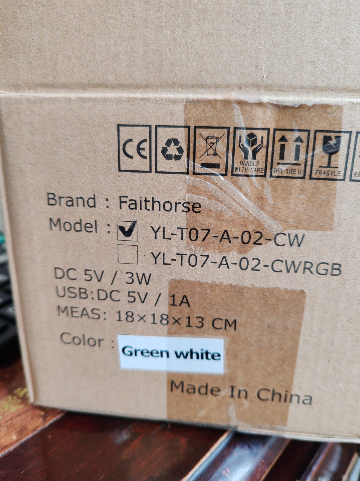 1 Cordless Table Lamp,Portable LED Desk Lamp, Rechargable.