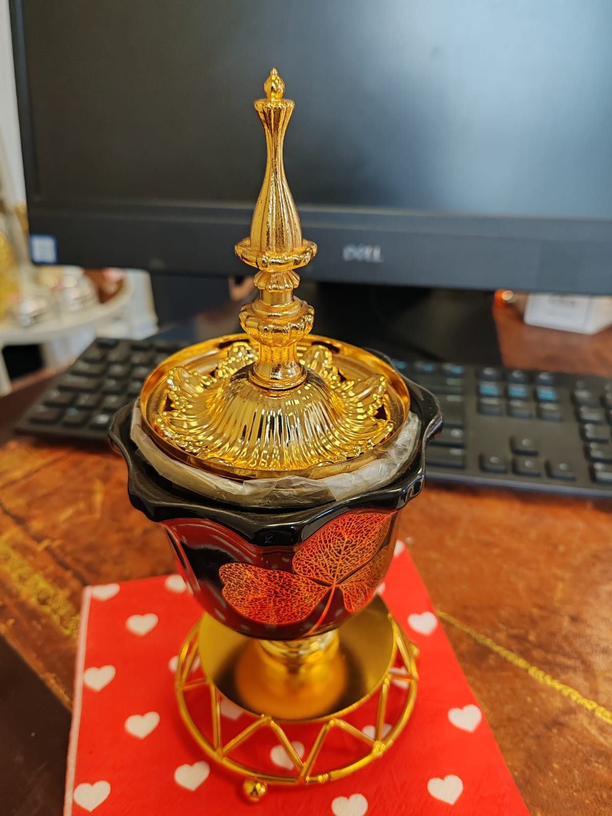 Bukhoor Burner + 2 Free Bukhoor Incense (Shams Al Emarat 40g & Dirham Gold 40g)