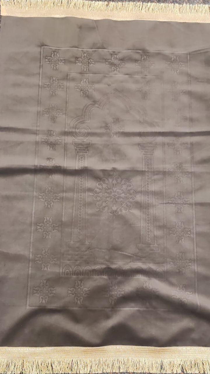 Islamic Janamaz Prayer Mat – Muslim Sajjada Salah Rug + Free Tasbih (4 Colors Available)