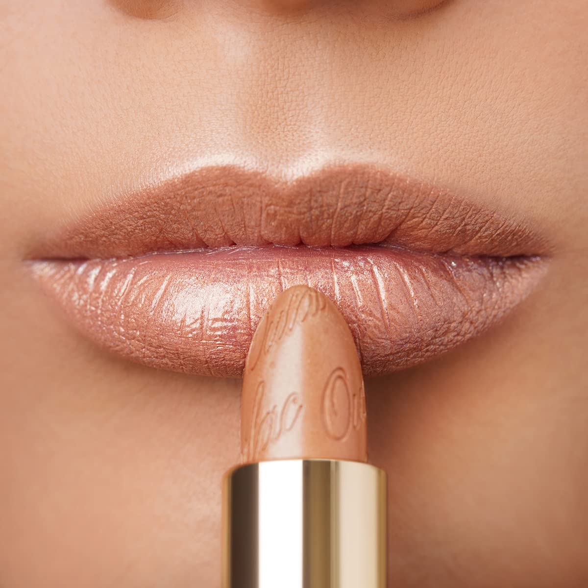 OULAC Metallic Shine Glitter Lipstick, Nude High Impact Lipcolor, Lightweight Soft and Ultra Hydrating, Long Lasting, Vegan & Cruelty-Free, Full-Coverage Lip Color 4.3 g/0.15 Sahara Gold(10)