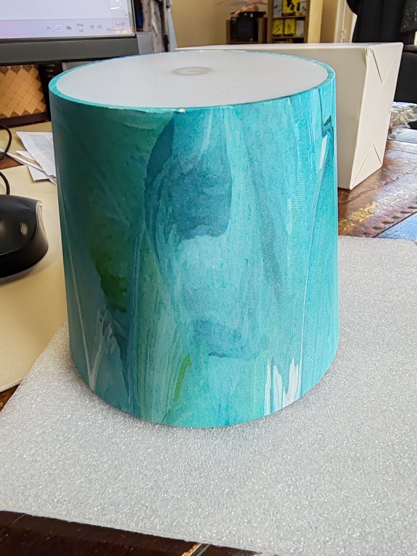 1 Cordless Table Lamp,Portable LED Desk Lamp, Rechargable.