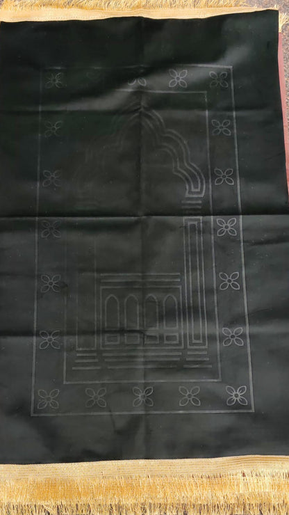 Islamic Janamaz Prayer Mat – Muslim Sajjada Salah Rug + Free Tasbih (4 Colors Available)