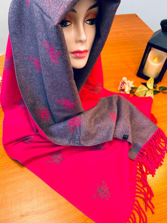 Scarf/Shawl pashmina Reversible Pink and Charcoal Gray Bee Print for winter